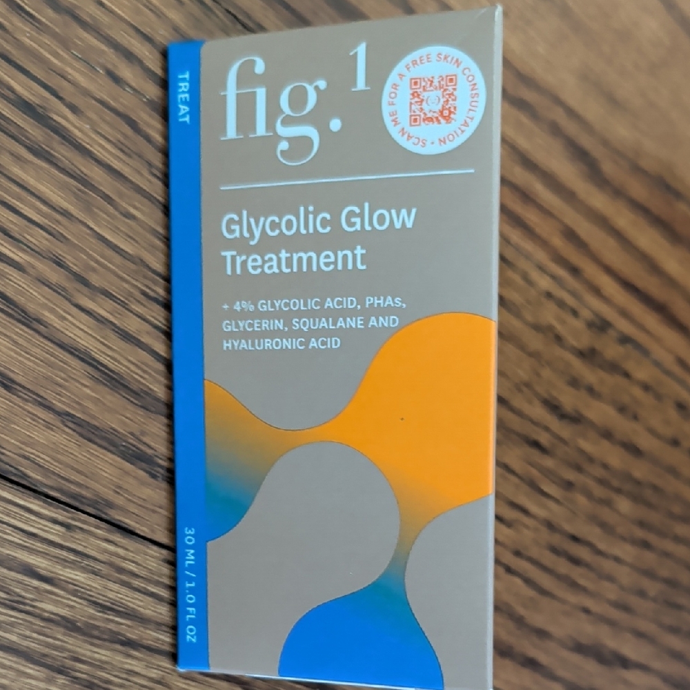 Glycolic Glow Treatment - Gray and Blue